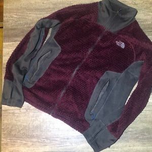 Burgundy north face